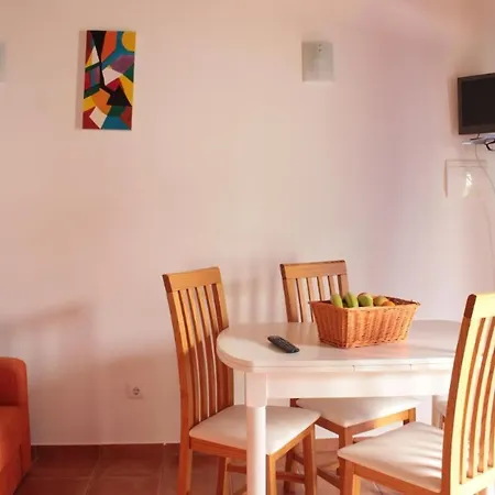 Quinta Do Valao - One Bedroom Apartment *
